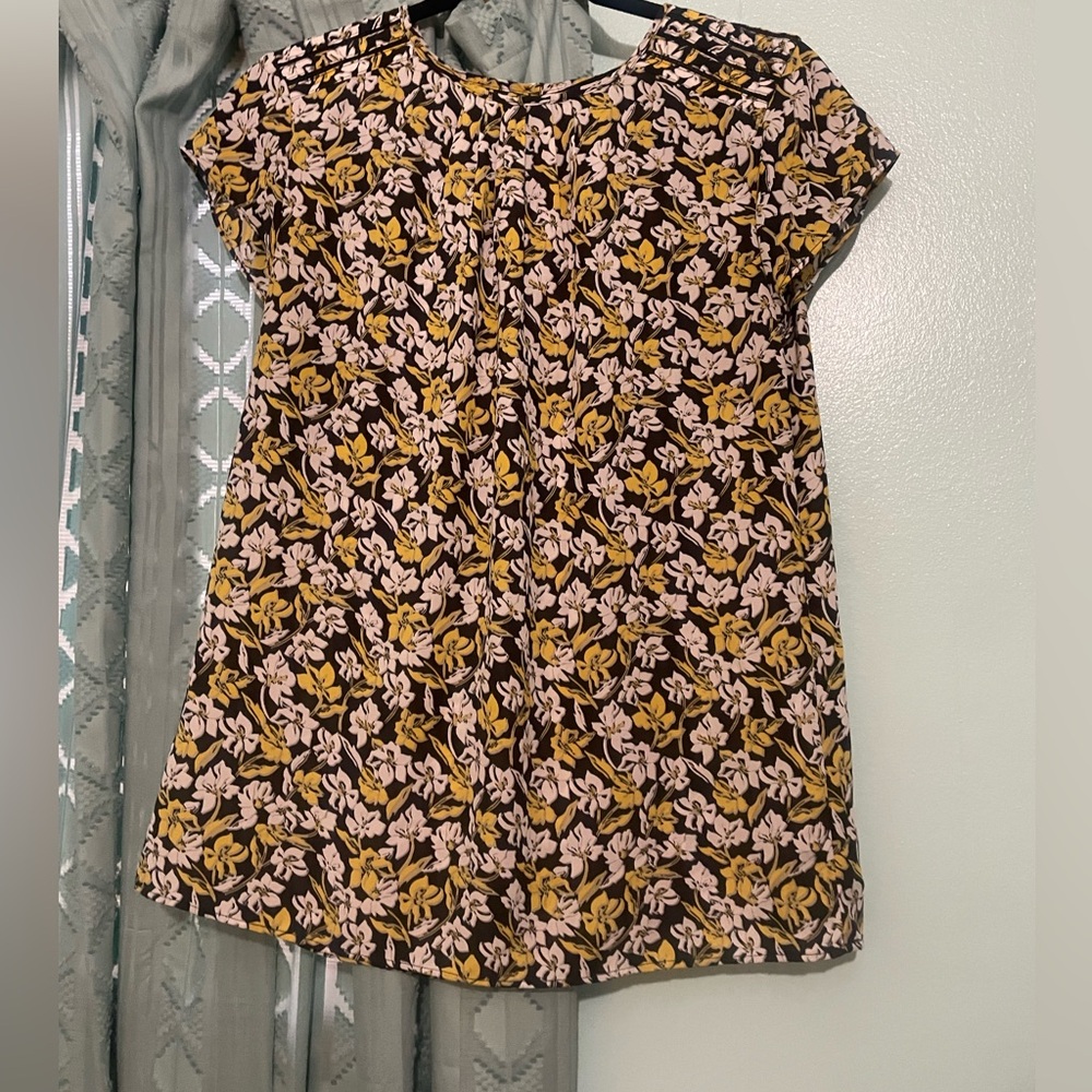 Banana Republic Floral Short Sleeve Tunic Top
